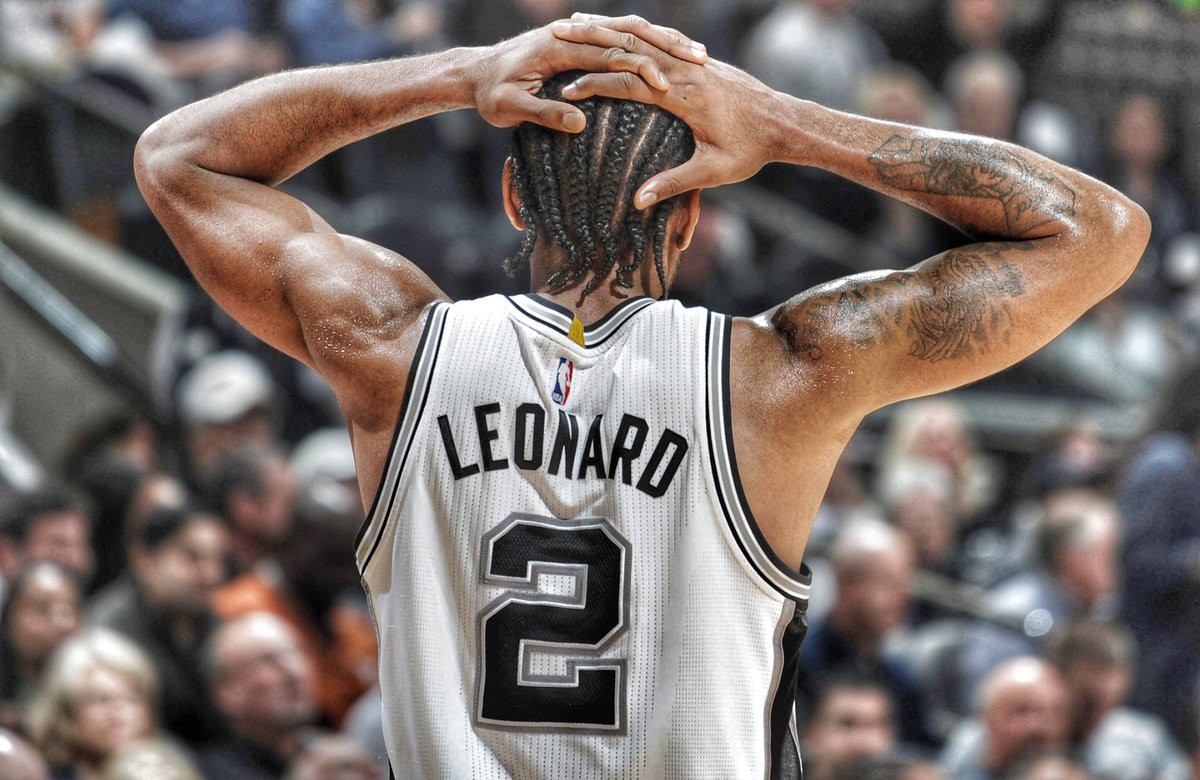 Chi đậm gần 220 triệu đô, San Antonio Spurs hy vọng hàn gắn lại tình xưa với Kawhi Leonard - Ảnh 2. Chi đậm gần 220 triệu đô, San Antonio Spurs hy vọng hàn gắn lại tình xưa với Kawhi Leonard - Ảnh 2.