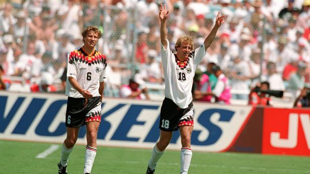 Video 50 bàn đẹp nhất lịch sử World Cup: Pha vô-lê ngẫu hứng của Klinsmann