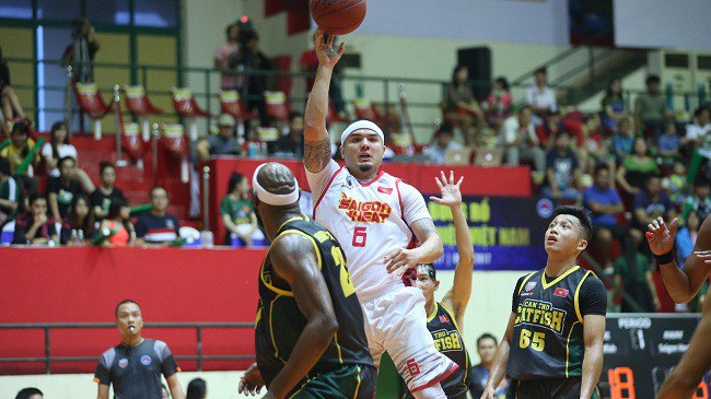 Việt Arnold chia tay VBA 2018