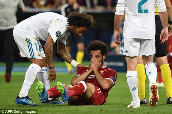 Siêu phẩm của Bale giúp Real Madrid hạ Liverpool, 3 lần liên tiếp vô địch Champions League - Ảnh 1. Siêu phẩm của Bale giúp Real Madrid hạ Liverpool, 3 lần liên tiếp vô địch Champions League - Ảnh 1.