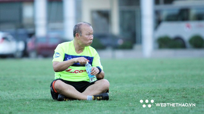 HLV Park Hang Seo: "Tôi chưa từng nghĩ sẽ dẫn dắt ĐT Việt Nam cho đến khi vợ đề nghị"