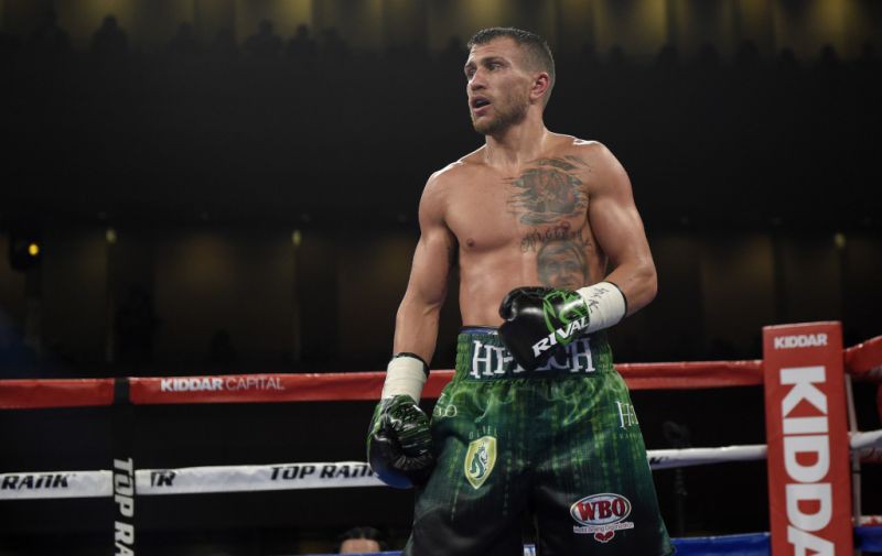 Bob Arum tiết lộ thông tin về trận đấu tiếp theo của Vasyl Lomachenko - Ảnh 1.