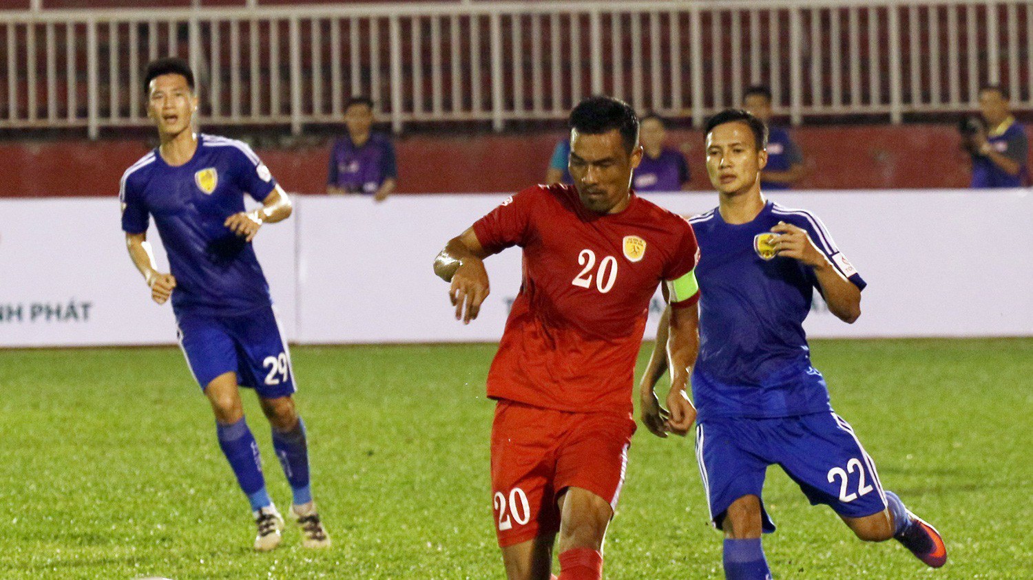 Trực tiếp bóng đá: CLB TP. Hồ Chí Minh - Quảng Nam FC