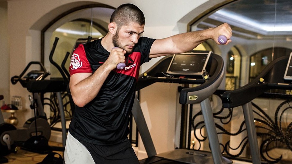 Khabib Nurmagomedov bảo vệ đai trước Conor McGregor hoặc Georges St-Pierre