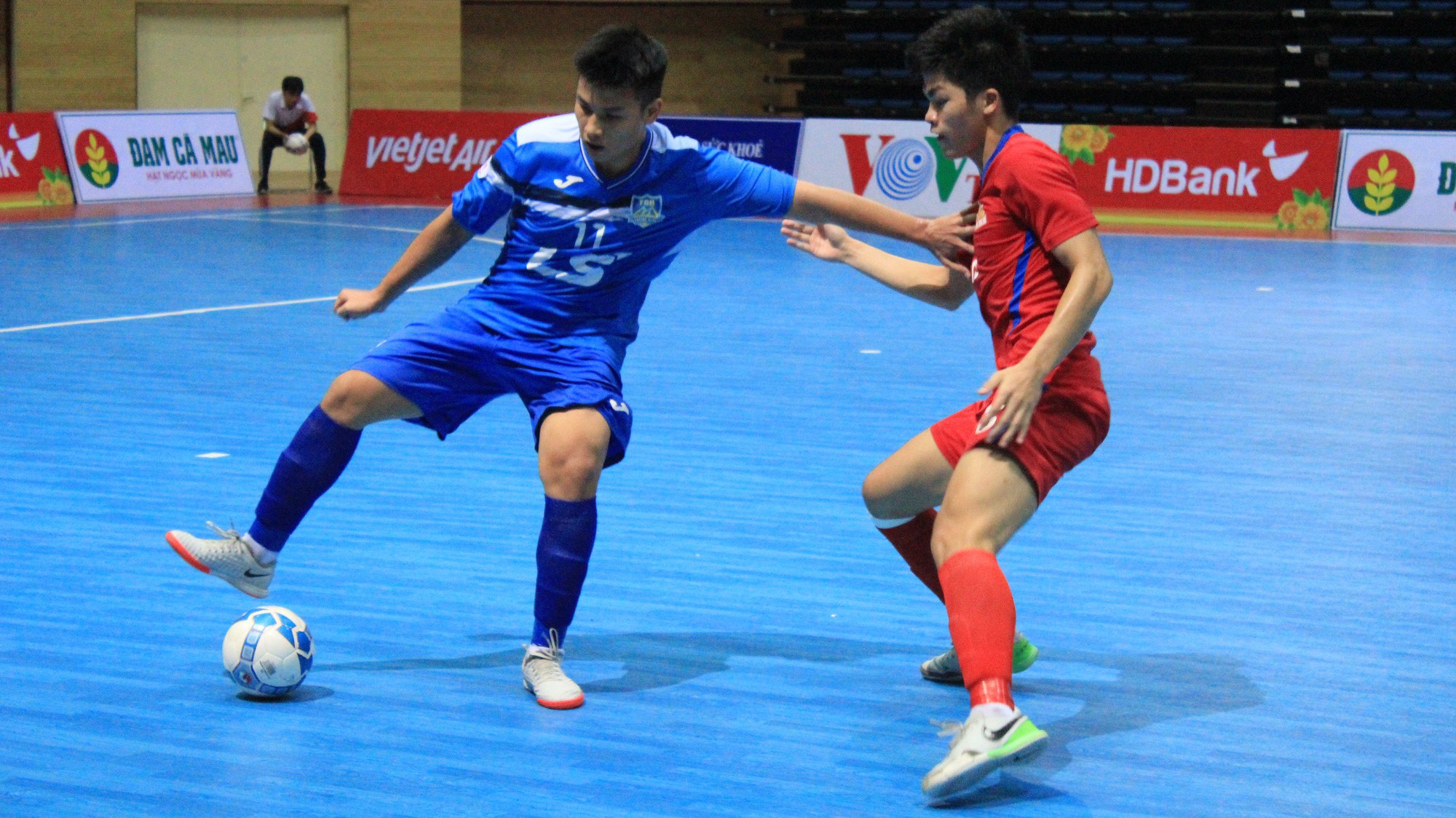 Sanna Khánh Hòa và Thái Sơn Bắc thất bại tan nát ở Futsal VĐQG