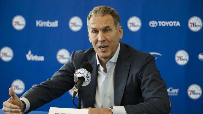 Sixers điều tra vụ bê bối trên Twitter, chủ tịch cỡ bự có nguy cơ mất ghế