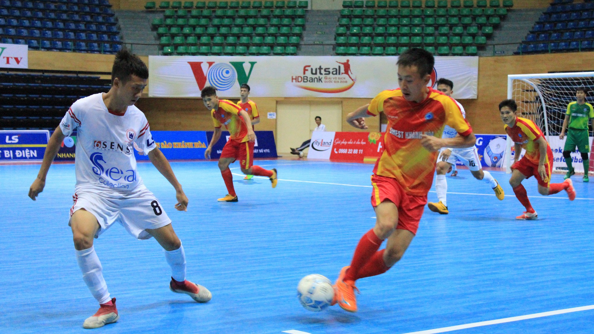 Futsal VĐQG 2018: Hải Phương Nam ĐH Gia Định đòi lại ngôi đầu từ Thái Sơn Nam