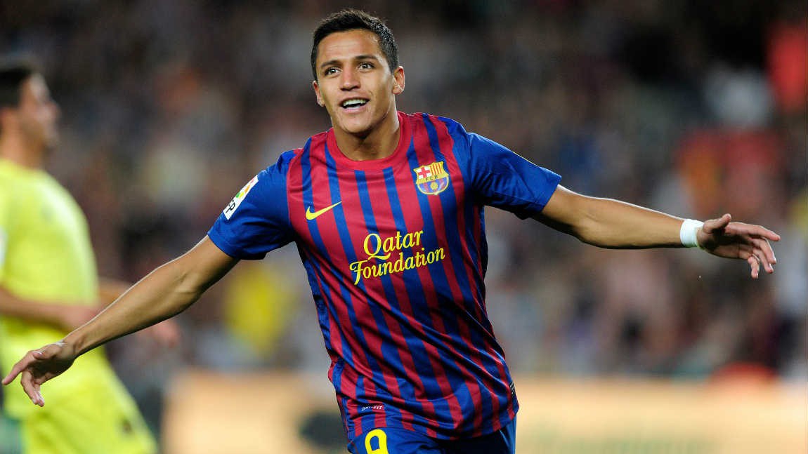 Ký ức La Liga: Alexis Sanchez - "Sát thủ đường biên" của Barcelona