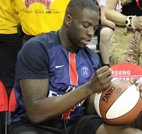 Động cơ nào khiến Draymond Green khoác áo Paris Saint-Germain? - Ảnh 1. Động cơ nào khiến Draymond Green khoác áo Paris Saint-Germain? - Ảnh 1.