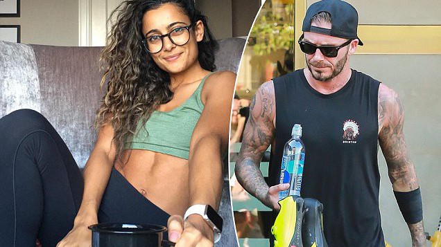 5 phút Yoga tại ghế với HLV của David Beckham
