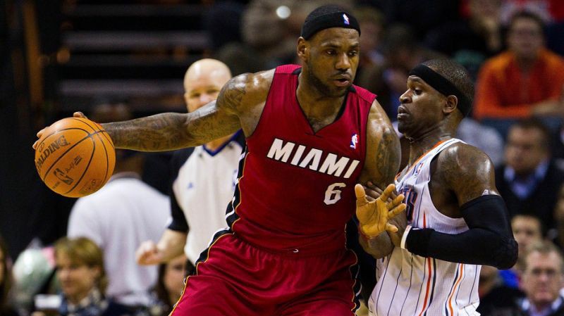 Cựu vô địch NBA vẫn "đuổi cùng, giết tận" LeBron James