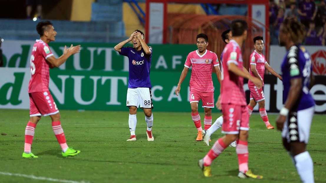 Hà Nội FC mất chuỗi bất bại bằng thất bại sấp mặt trước Sài Gòn FC