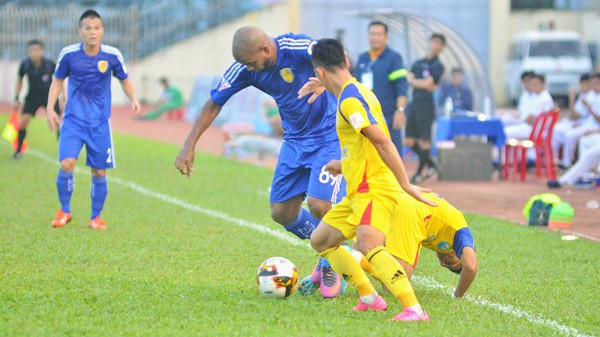 Trực tiếp V.League 2018 Vòng 14: Sanna Khánh Hòa BVN - Quảng Nam FC