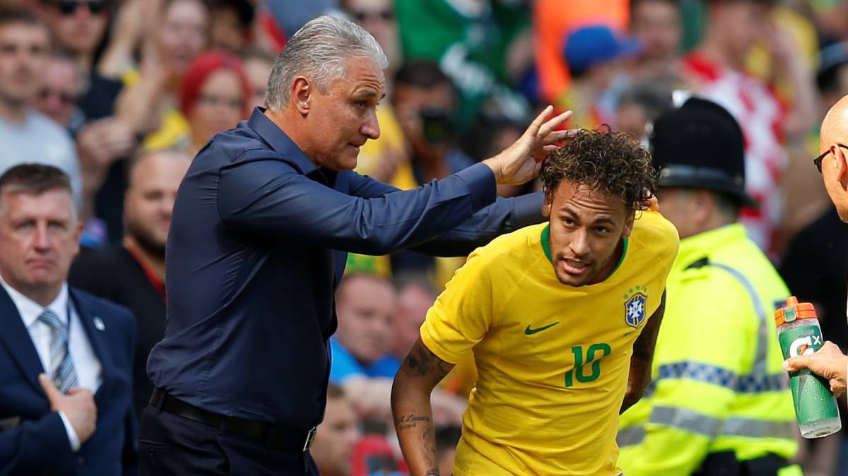 Vì chiến thắng ở trận ra quân World Cup, HLV Tite sẽ đánh liều với Neymar?