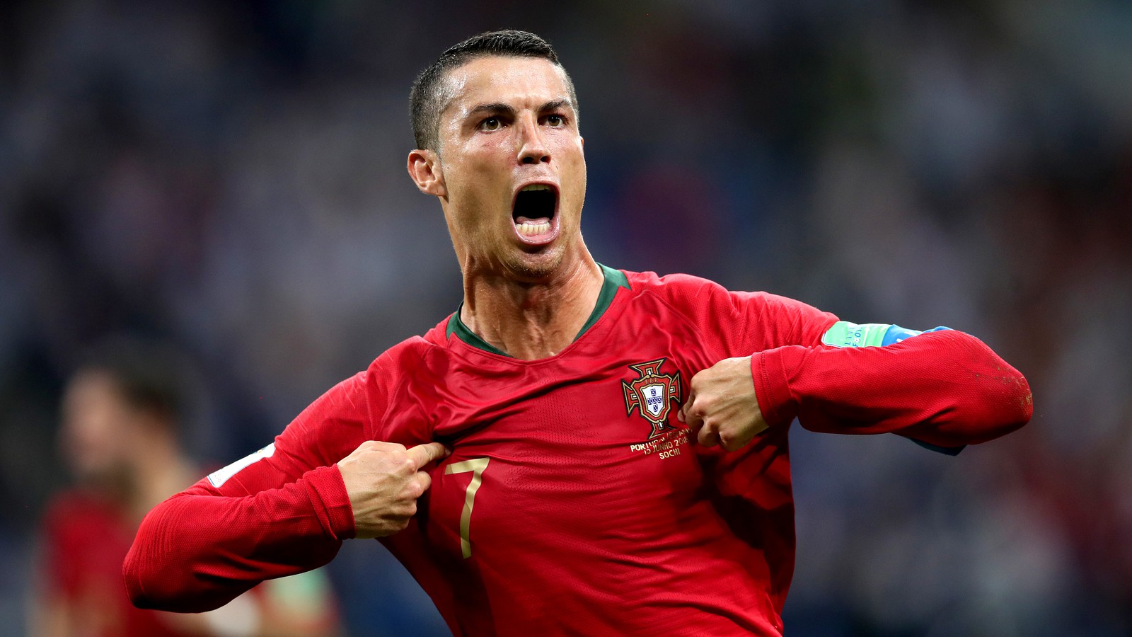 Thăng hoa ở World Cup, bao giờ Ronaldo cán mốc 100 bàn cho Bồ Đào Nha?