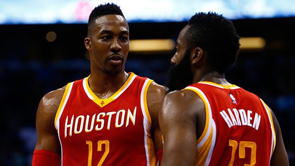 Đến khi nào Dwight Howard mới hết làm đồng đội mệt mỏi?