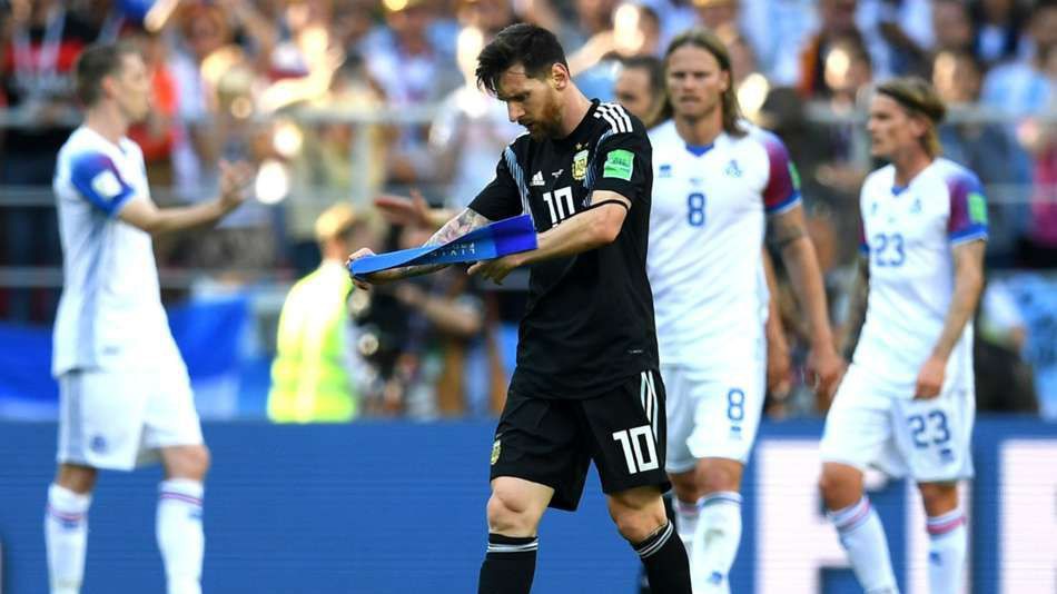 Messi làm những điều mà Maradona và Ronaldo không làm được
