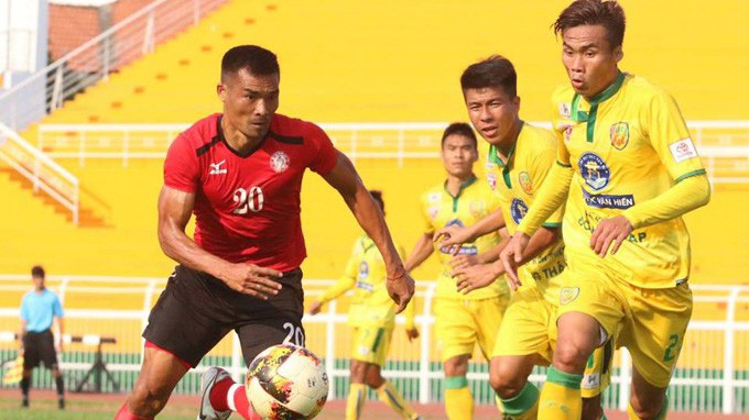 Trực tiếp V.League 2018 Vòng 15: TP. Hồ Chí Minh - Nam Định FC