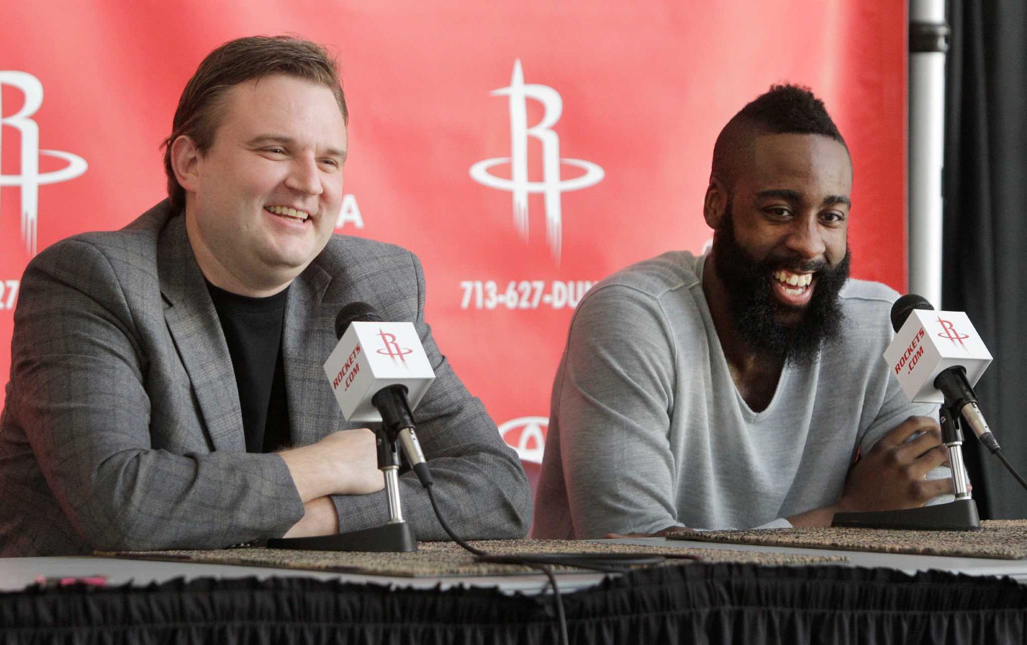 9 năm, 2 đội, 1 MVP, bận tâm dư luận làm gì, Harden cứ vậy mà giật giải thôi - Ảnh 28. 9 năm, 2 đội, 1 MVP, bận tâm dư luận làm gì, Harden cứ vậy mà giật giải thôi - Ảnh 28.