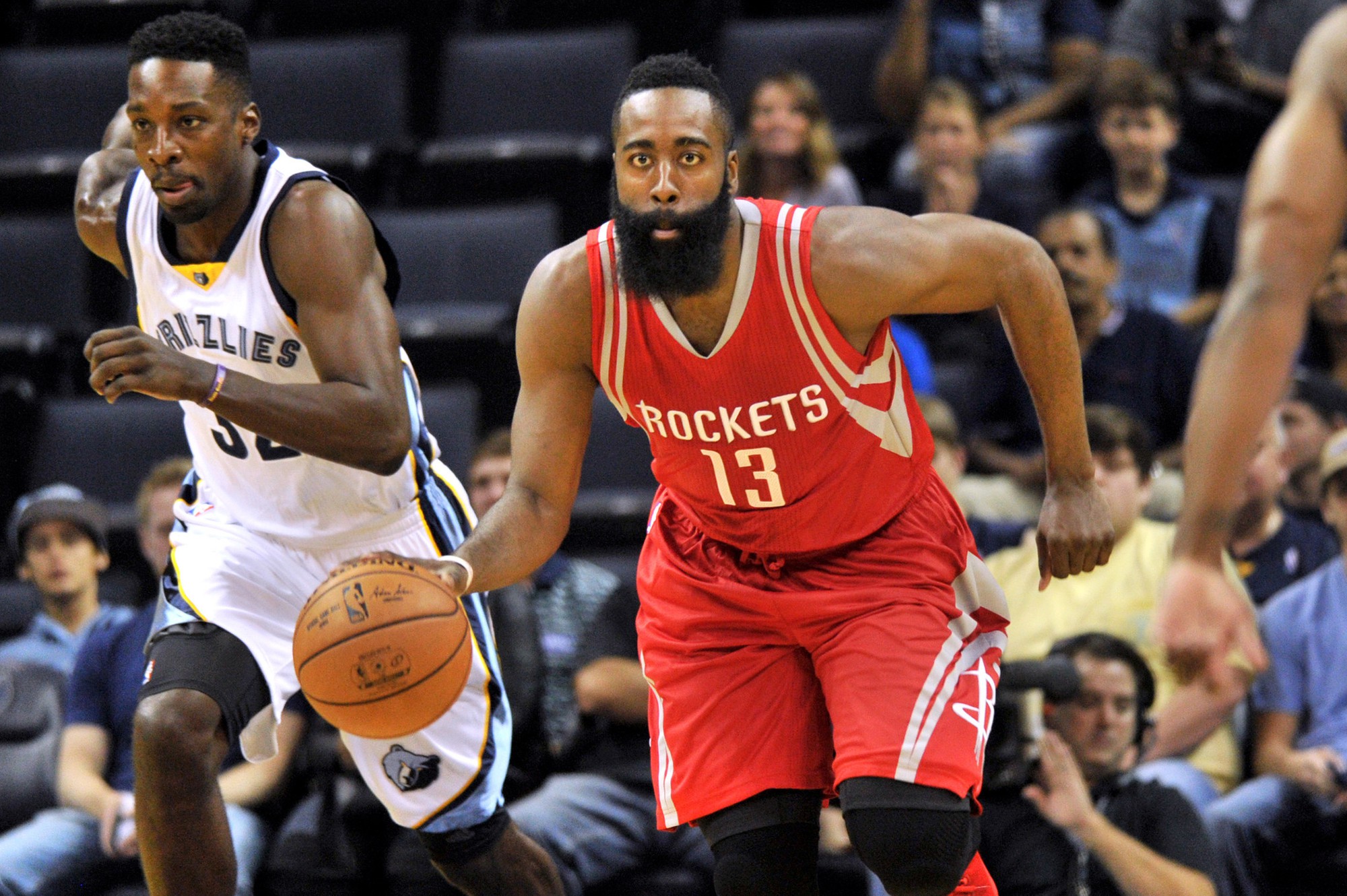 9 năm, 2 đội, 1 MVP, bận tâm dư luận làm gì, Harden cứ vậy mà giật giải thôi - Ảnh 36. 9 năm, 2 đội, 1 MVP, bận tâm dư luận làm gì, Harden cứ vậy mà giật giải thôi - Ảnh 36.