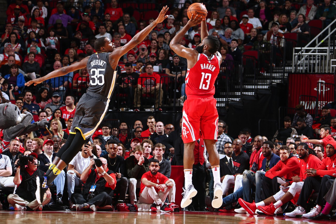 9 năm, 2 đội, 1 MVP, bận tâm dư luận làm gì, Harden cứ vậy mà giật giải thôi - Ảnh 58. 9 năm, 2 đội, 1 MVP, bận tâm dư luận làm gì, Harden cứ vậy mà giật giải thôi - Ảnh 58.