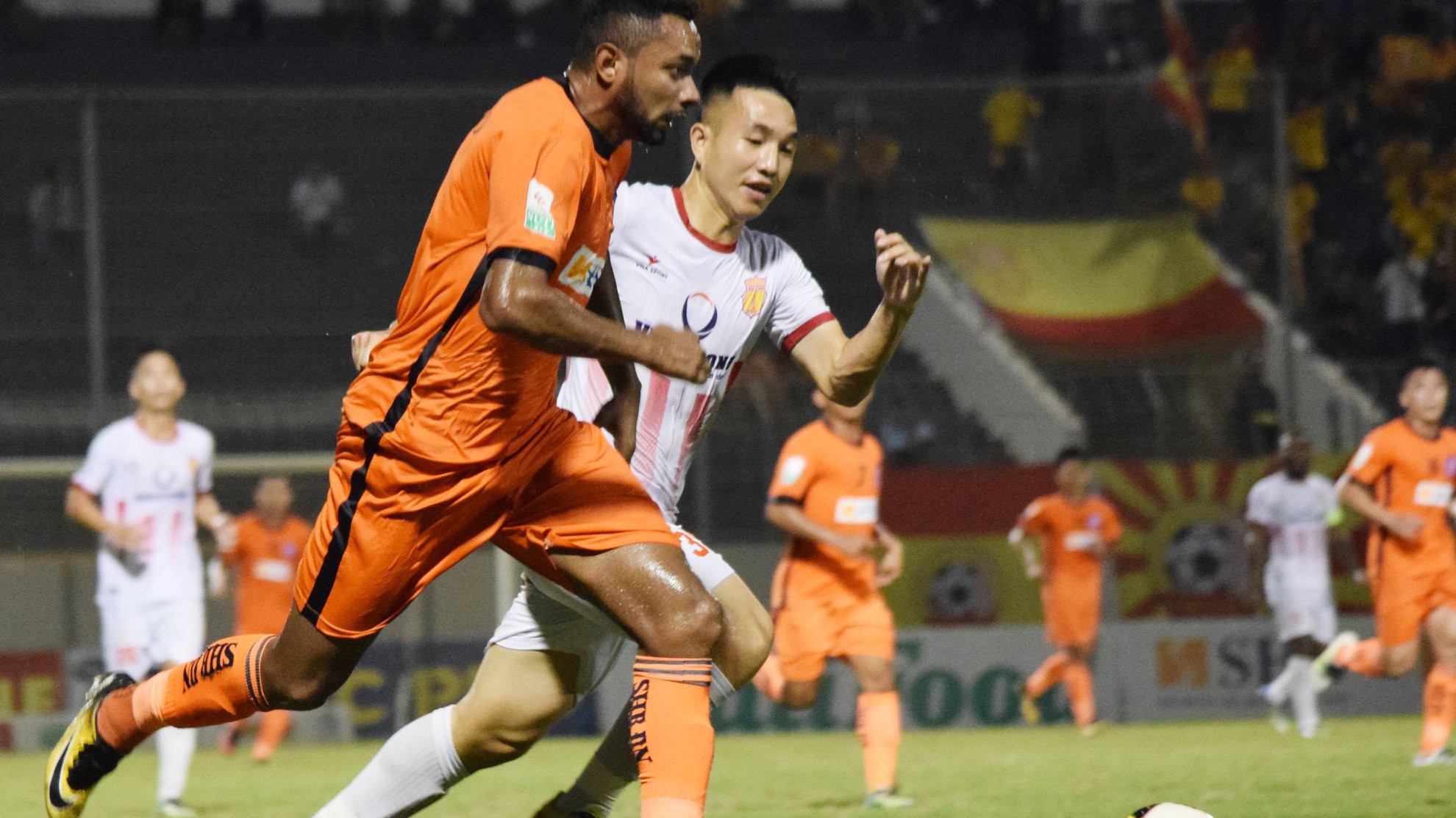 Trực tiếp V.League 2018 Vòng 16: Nam Định FC - SHB Đà Nẵng