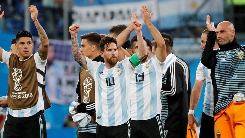 Truyền thông thế giới phát sốt với màn giải cứu Argentina thần kỳ của Rojo và Messi