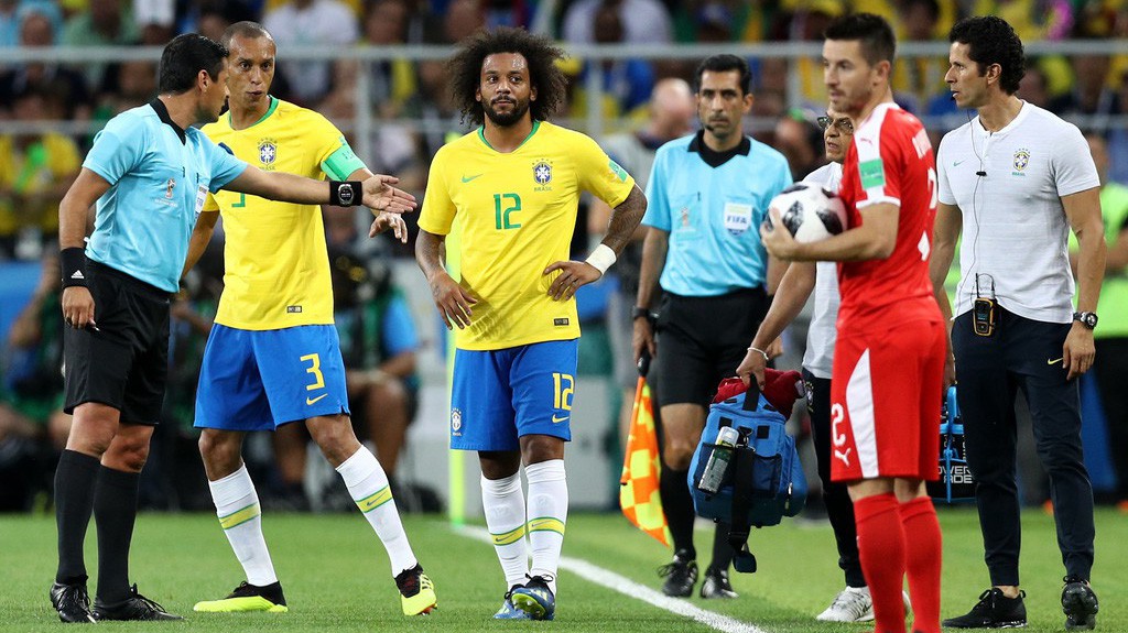 Lý do khó tin gây ra “chấn thương” của ngôi sao Marcelo khiến Brazil lao đao