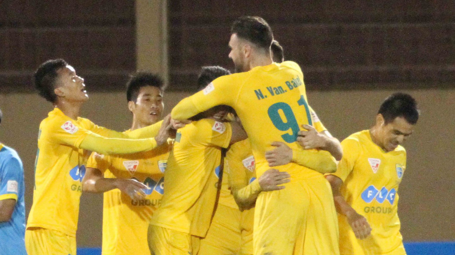 Trực tiếp bóng đá:  Nam Định FC - FLC Thanh Hóa