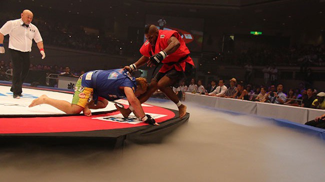 Những biến thể kỳ cục của MMA trong lịch sử (kỳ 2)