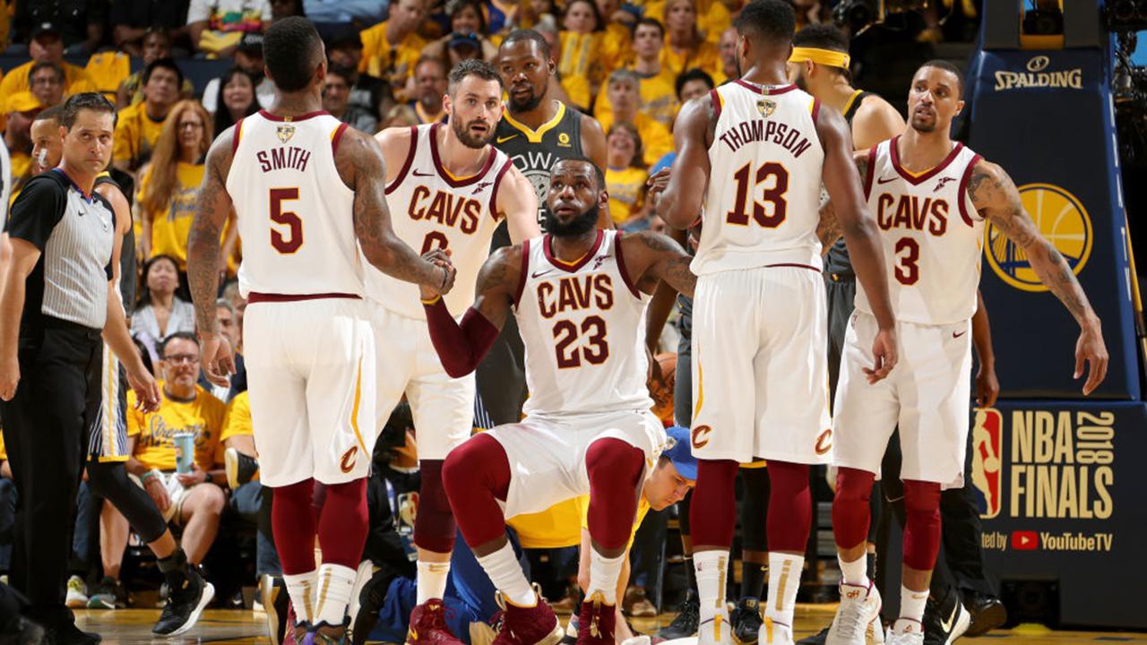 Khi việc gánh đội không còn là niềm vui của LeBron James... - Ảnh 4.