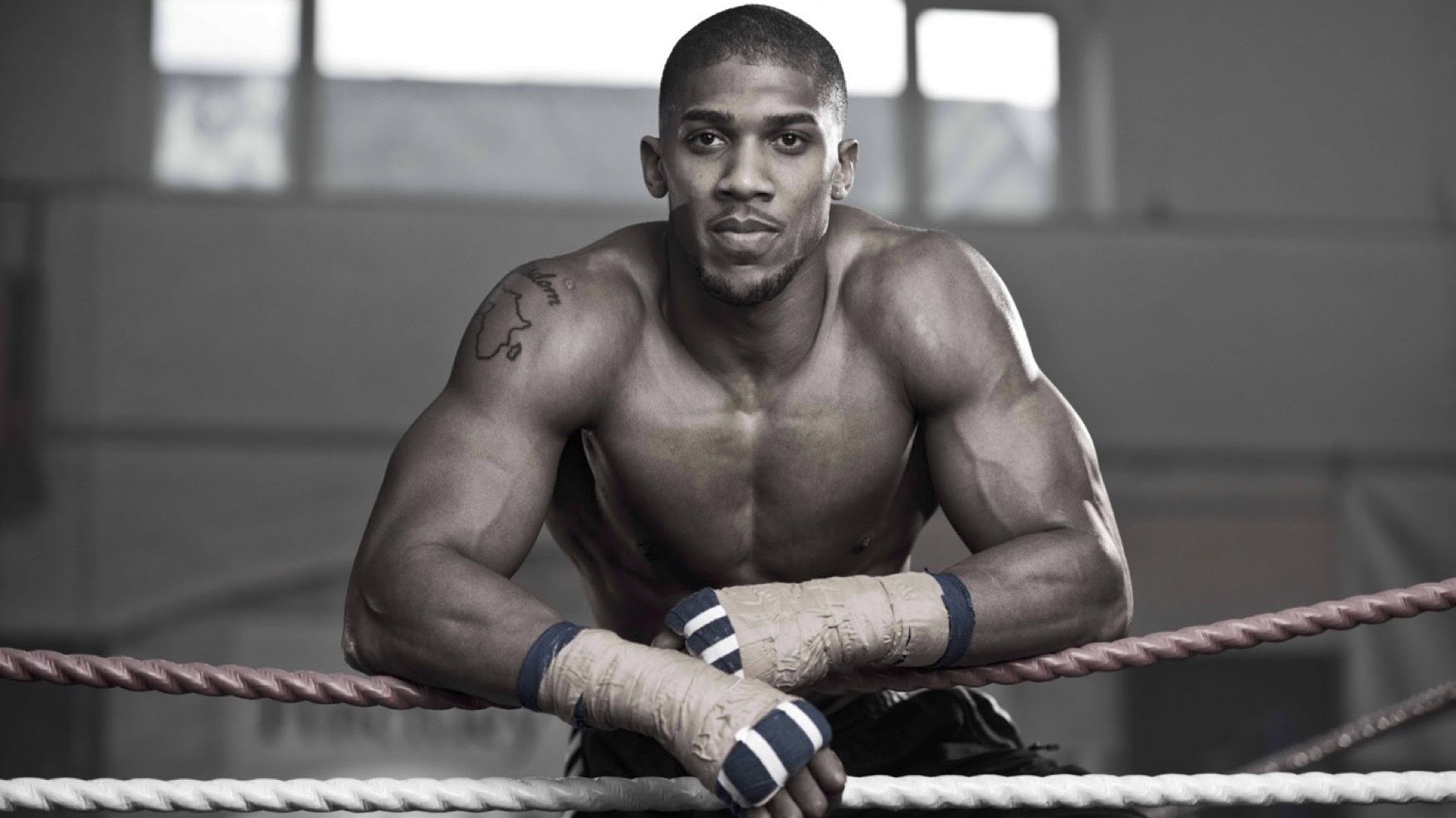 Bí quyết đối luyện nào giúp Anthony Joshua thành tay đấm hạng nặng xuất sắc nhất?