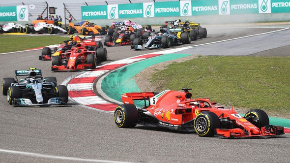Ông trùm F1 tiết lộ Hà Nội có thể sẽ đăng cai một chặng đua F1 năm 2020?