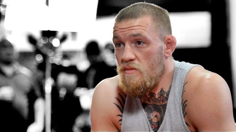 McGregor suýt thượng đài cho chiếc đai vô địch thứ 3 tại UFC 224 Brazil?