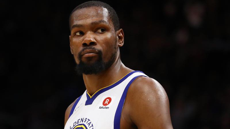 Kevin Durant xác nhận sẽ ở lại Warriors