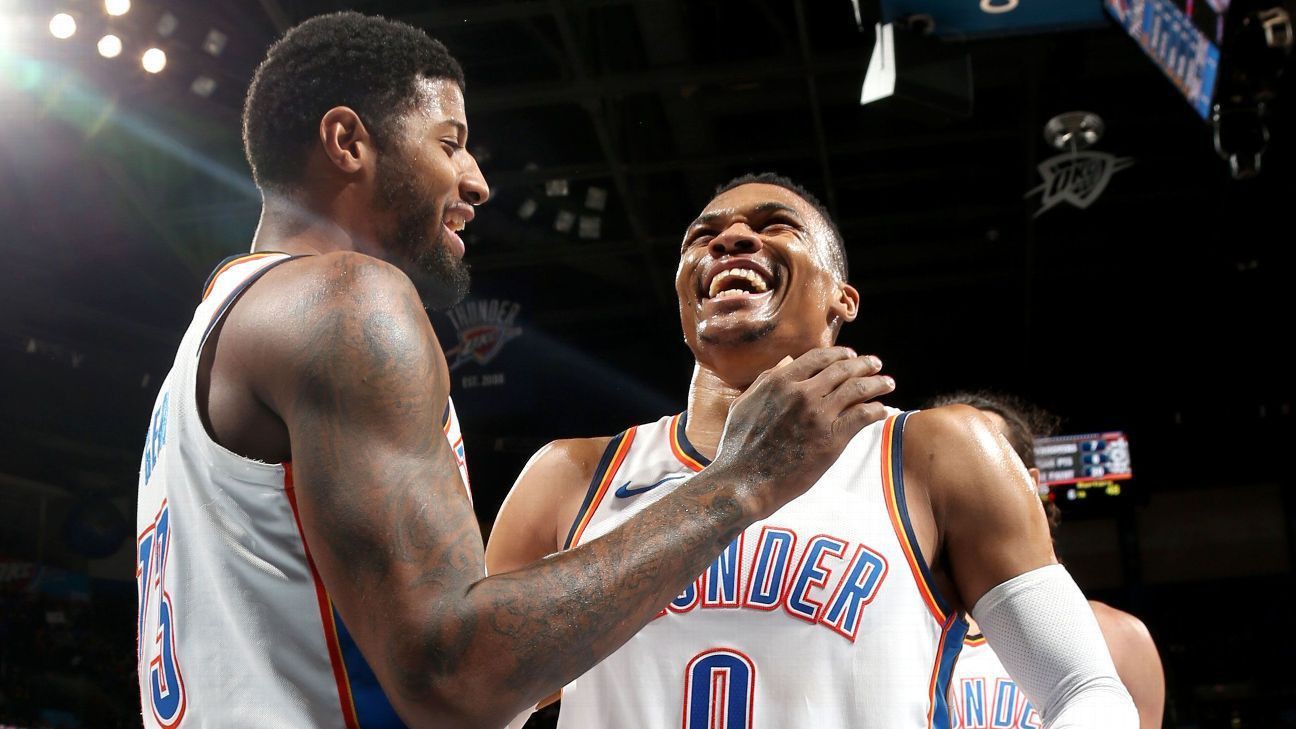 Khi LeBron James đang tới Los Angeles, Paul George lại bay đi dự tiệc của Russell Westbrook