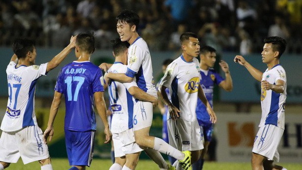 Trực tiếp V.League 2018 vòng 17: Quảng Nam FC - Hoàng Anh Gia Lai