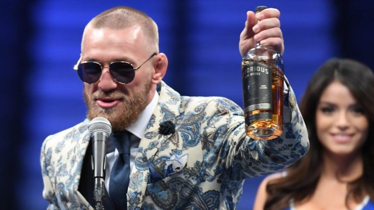 Dana White chỉ ra lý do trận Conor McGregor vs. Khabib Nurmagomedov chưa thành hình - Ảnh 5. Dana White chỉ ra lý do trận Conor McGregor vs. Khabib Nurmagomedov chưa thành hình - Ảnh 5.