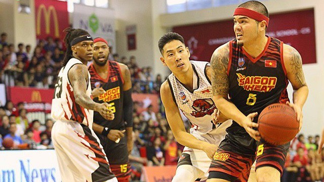 Cơ hội nào cho Việt Arnold trở lại VBA khoác áo Thang Long Warriors?