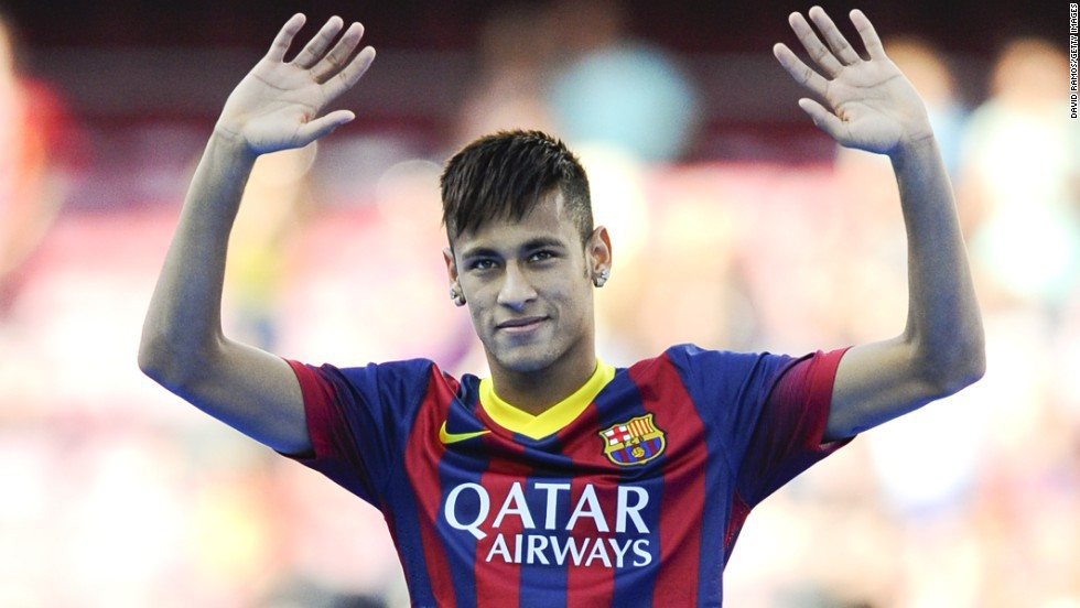 Tổng phí chuyển nhượng của Ronaldo chưa bằng... một lần Neymar đổi áo từ Barca đến PSG - Ảnh 4.