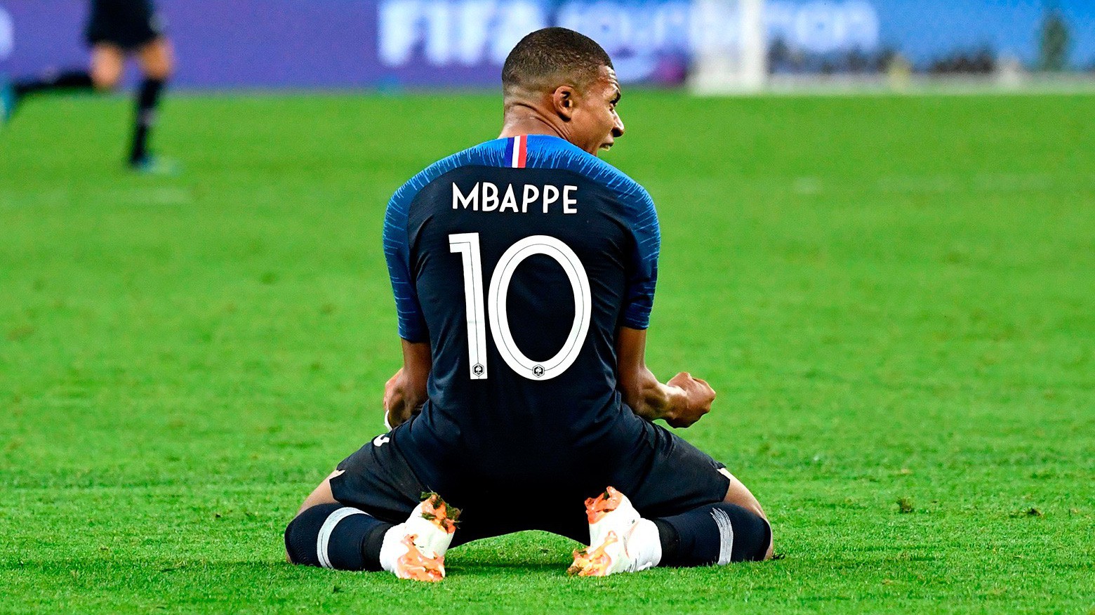 Người trẻ trên sân chơi World Cup