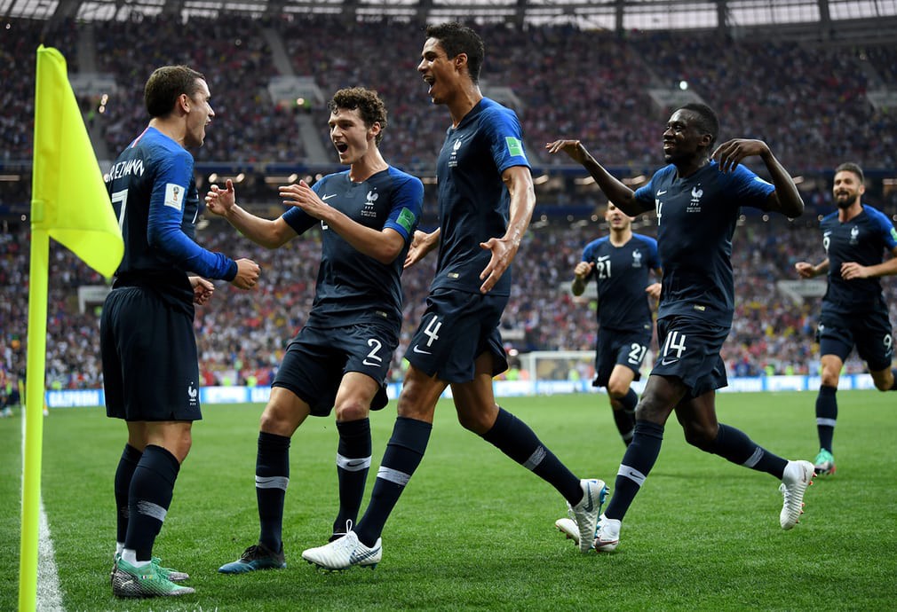 Hụt bóng vàng World Cup, Griezmann vẫn là ứng viên số 1 cho quả bóng vàng xịn - Ảnh 1. Hụt bóng vàng World Cup, Griezmann vẫn là ứng viên số 1 cho quả bóng vàng xịn - Ảnh 1.