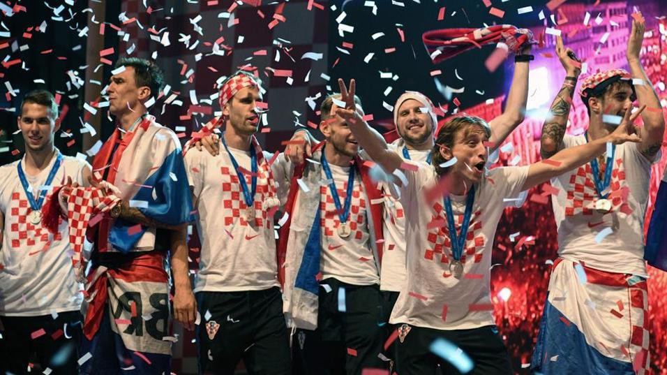 Croatia tặng toàn bộ 23 triệu euro tiền thưởng World Cup làm từ thiện cho trẻ em