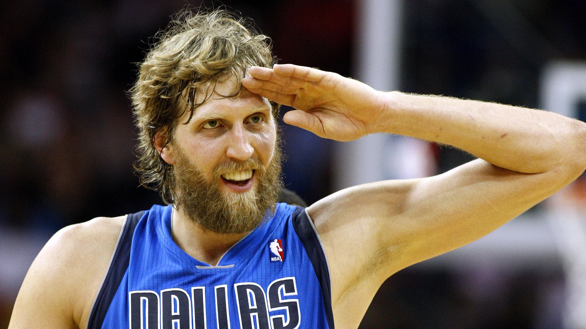 Dirk Nowitzki sắp đi vào lịch sử NBA