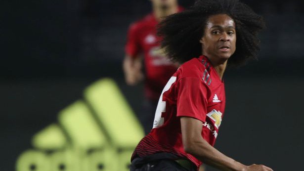 "Ngọc thô" Tahith Chong sẽ giúp Man Utd tiết kiệm khối tiền chuyển nhượng