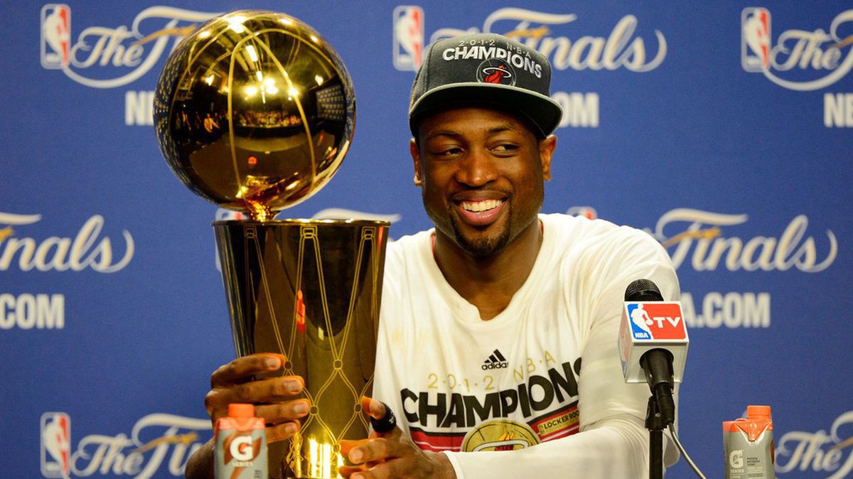 Dwyane Wade liệu có sang Trung Quốc thi đấu với bản hợp đồng khủng đang chờ?