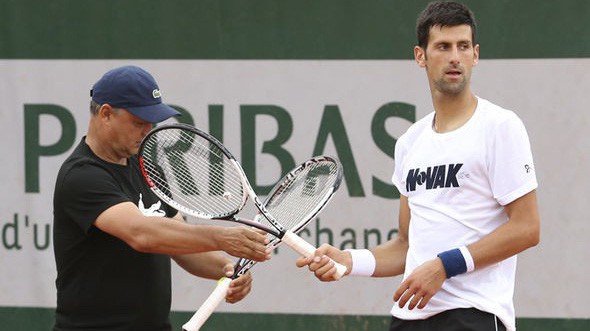 Novak Djokovic đã thay đổi 2 điều gì để hồi sinh với chức vô địch Wimbledon?