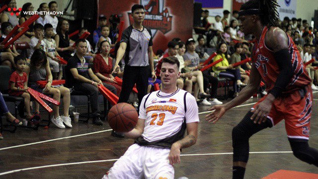 Ngoại binh của Danang Dragons thận trọng trước Saigon Heat