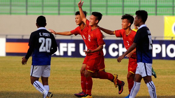 Đá như… đi dạo, U16 Việt Nam dễ dàng đánh bại U16 Timor Leste