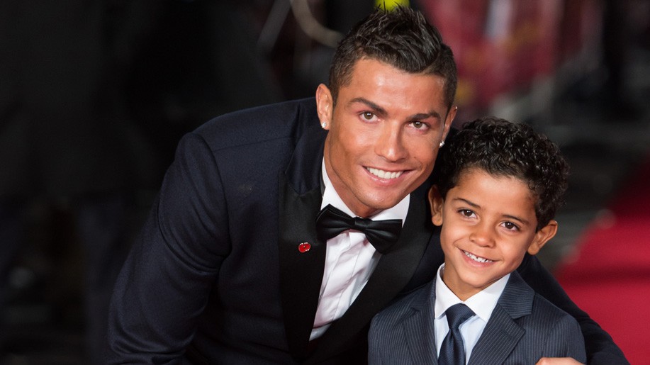 Ronaldo và Facebook bắt tay cho ra kênh truyền hình thực tế siêu sao người Bồ